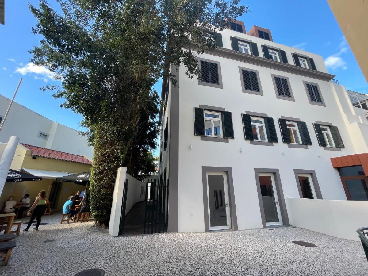 Living Funchal Executive Apartment Ngoại thất bức ảnh