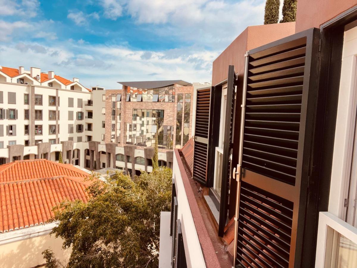 Living Funchal Executive Apartment Ngoại thất bức ảnh
